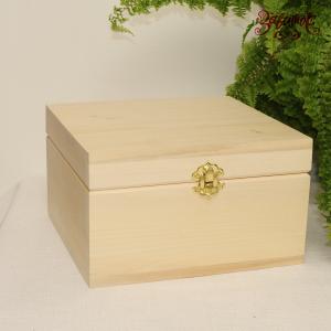 Шкатулка "Лола", береза, 20х20х12 см - Заготовки для декупажа. Интернет-магазин Завиток